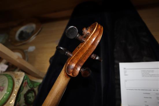 A late 19th/early 20th century Saxon violin, associated case